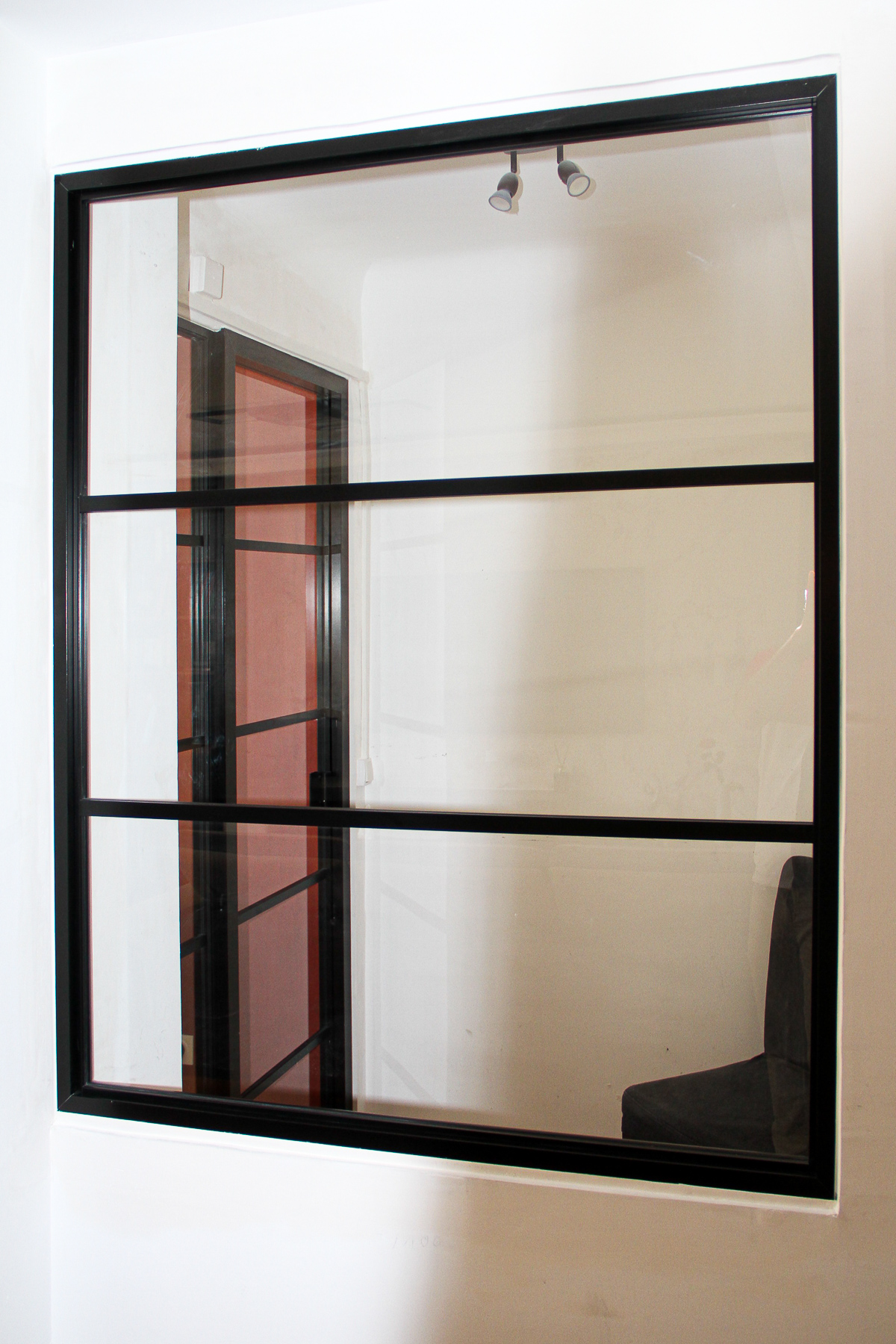 VERRIERE FENETRE FIXE BAIE ART DECO BOREAL ALUMINIUM NOIR CLAIR DAUXERRE 01